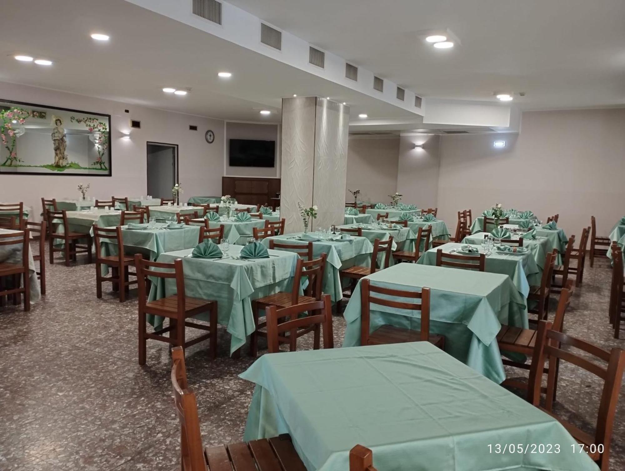 Hotel Ristorante San Giovanni Фалерна Экстерьер фото